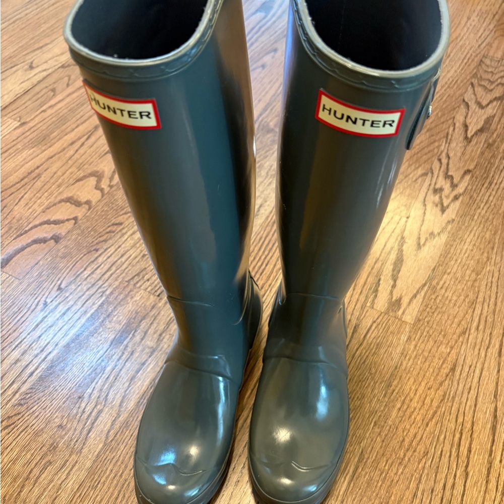 Hunter Rain Boots sz 7